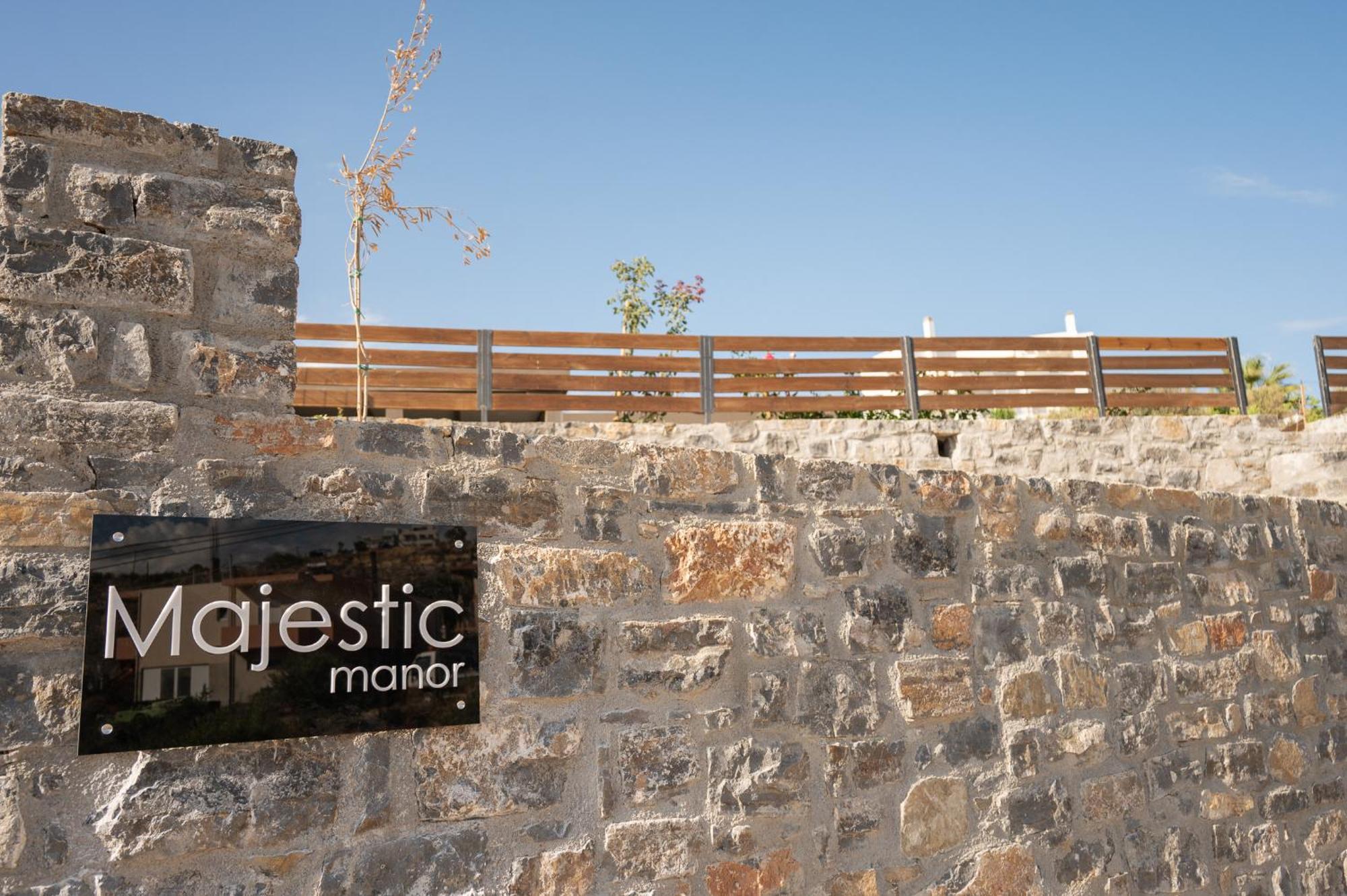 Majestic Manor With Outdoor Jacuzzi By 8Essentially Karteros Exterior foto